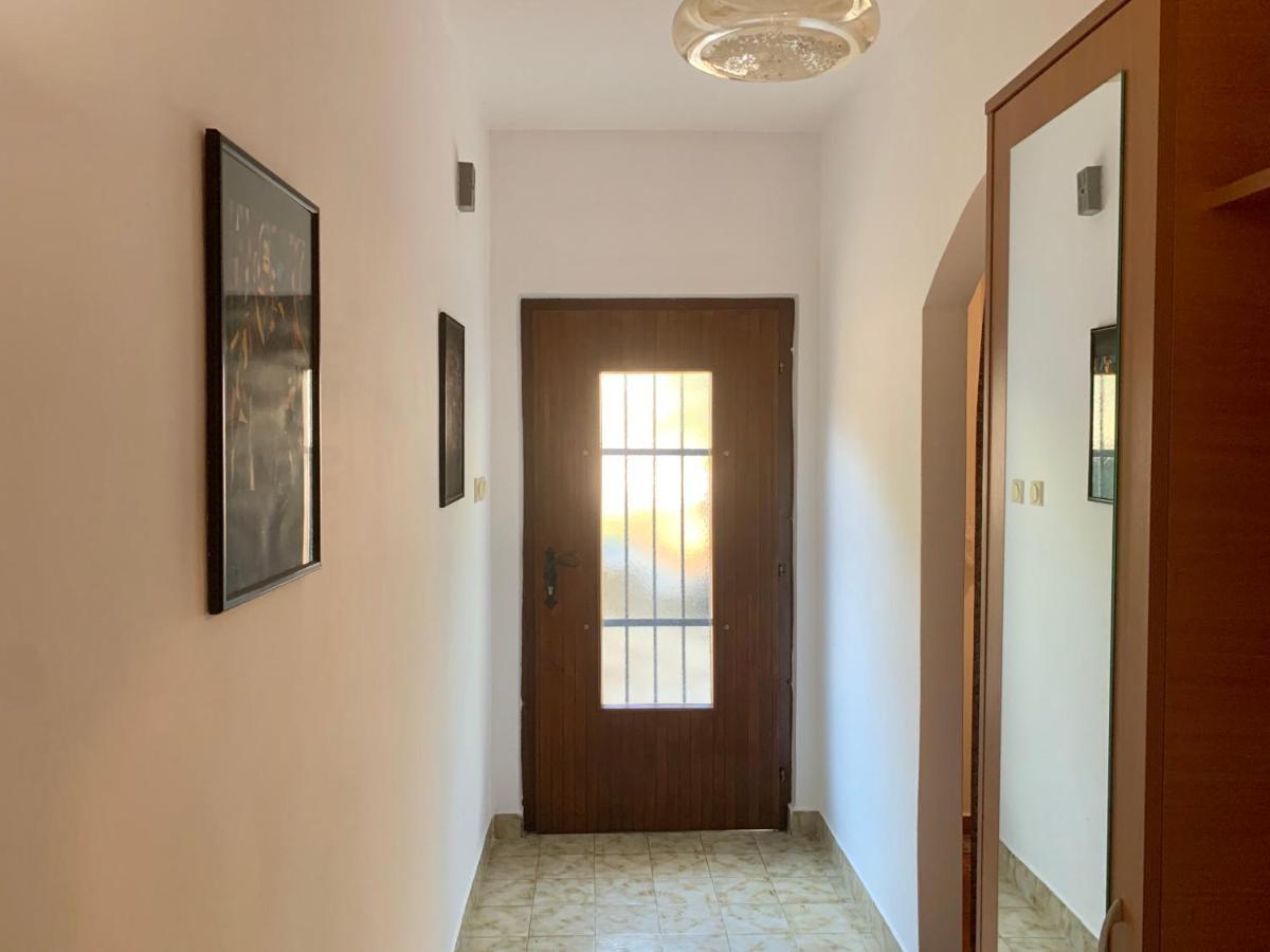 Apartments Mari Pržno Kültér fotó