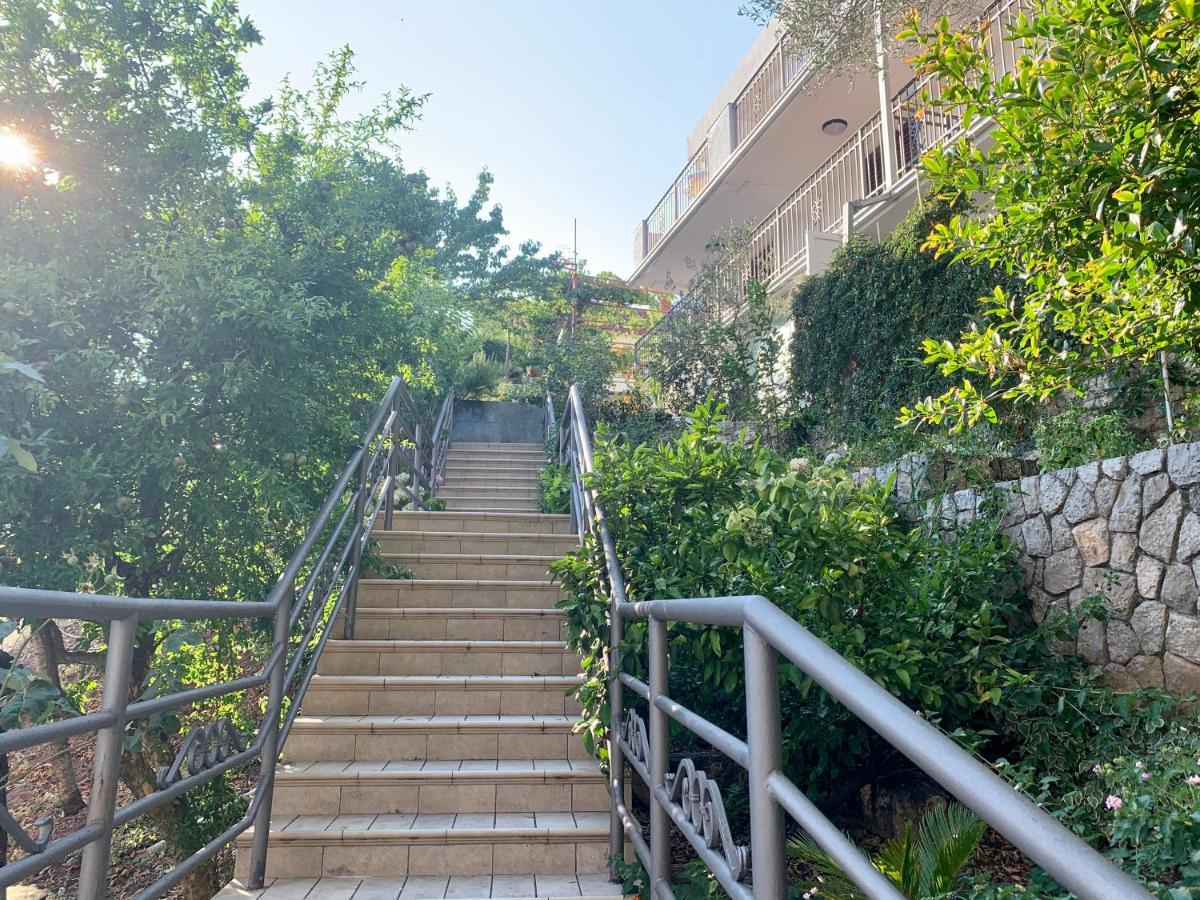 Apartments Mari Pržno Kültér fotó